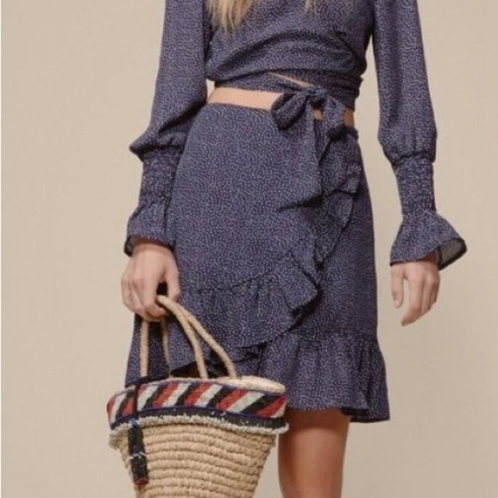 Gianni Bini Bella Ruffle Navy Asymmetrical Skirt LARGE